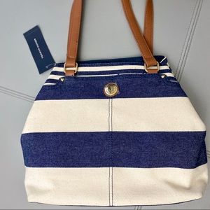 NWT Tommy Hilfiger Shopper Handbag